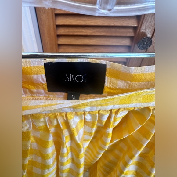 SKOT Party Skirt in yellow gingham print size Medium - Picture 10 of 11